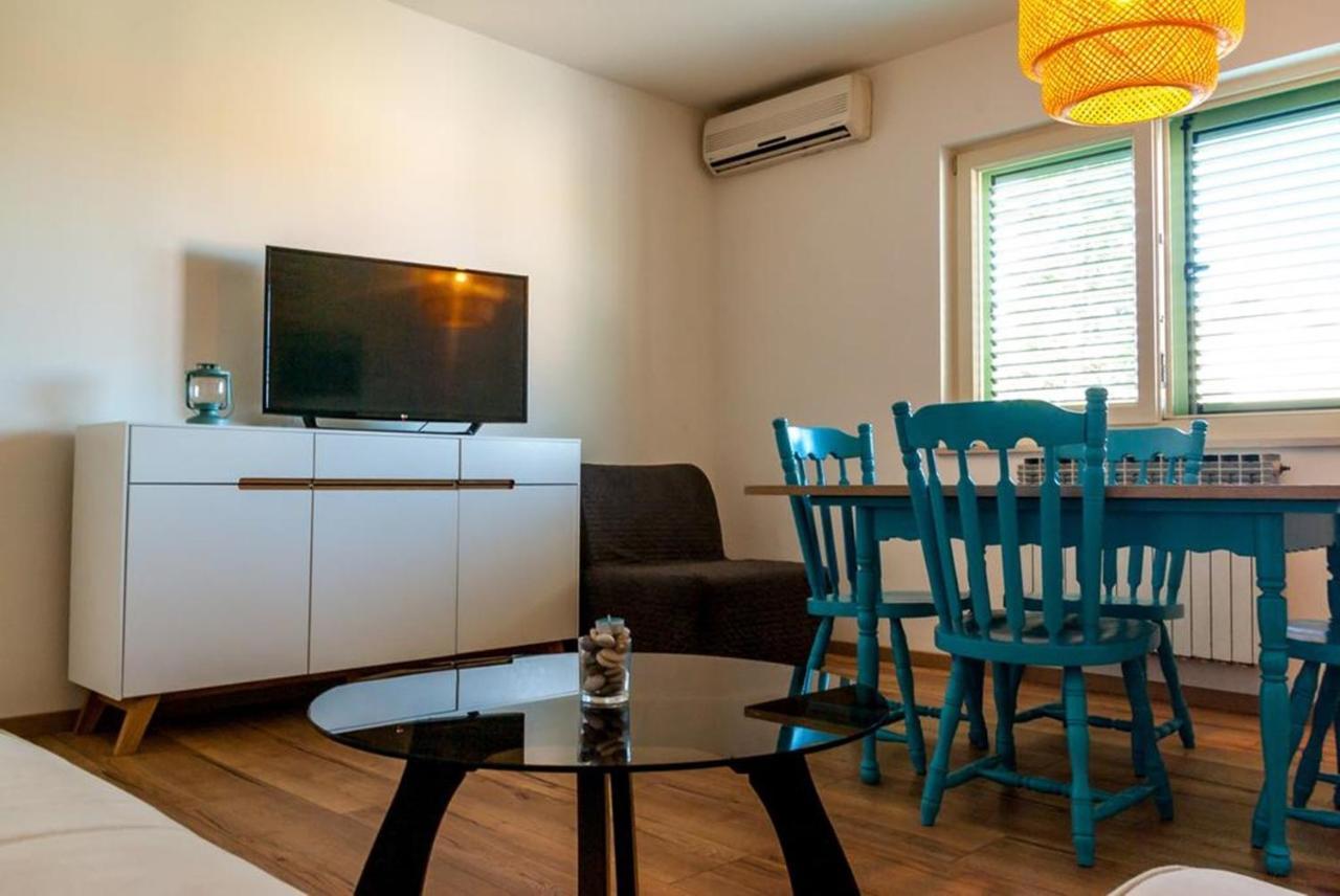 Villa Mediterranea - Apartments Medulin Extérieur photo